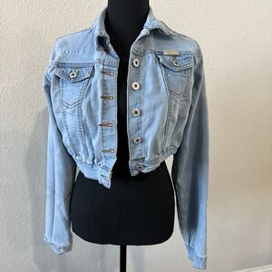 Stylish Light Blue Jean Jacket for Women